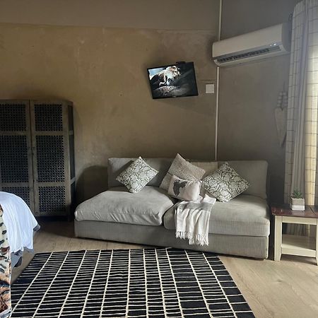 Simba Safaris African Pride Exotic Lodge Lephalale Zewnętrze zdjęcie